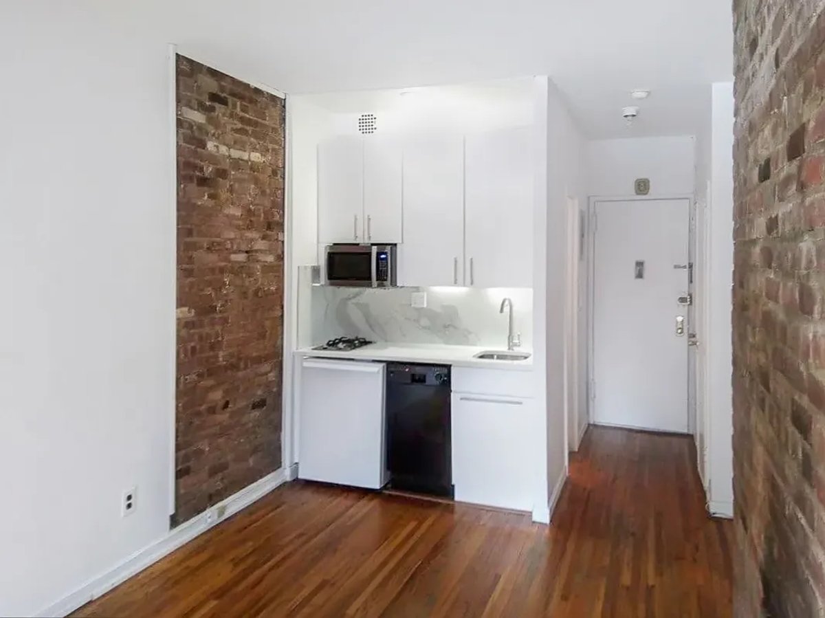 Photo for 210 East 21st Street - 210 East 21St Street Cooperative in Gramercy Park, Manhattan