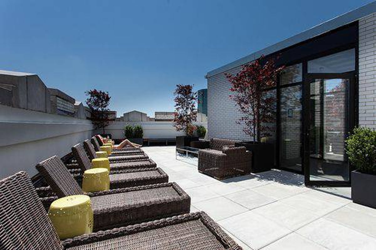 Photo for 116 JOHN STREET - 116 John Street Rental Building in Financial District, Manhattan