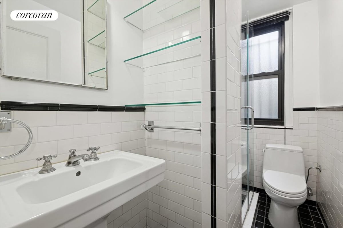 Photo for 333 East 53rd Street - 333 East 53rd Street Cooperative in Midtown East, Manhattan