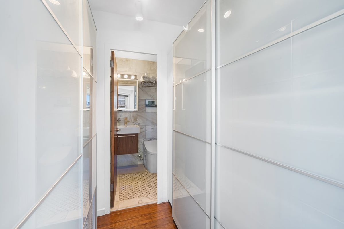 Photo for 305 East 24th Street - 305 East 24th Street Cooperative in Kips Bay, Manhattan