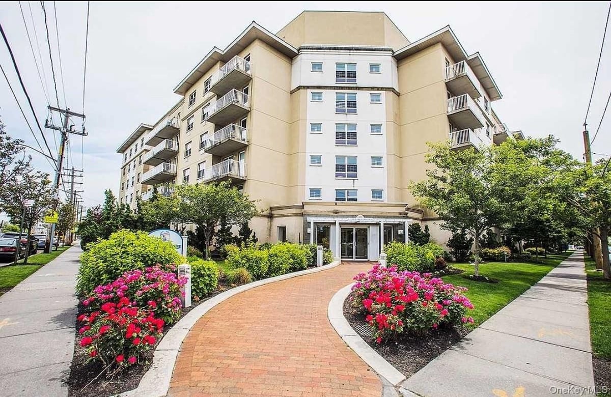 Photo for 260 BEACH 81 STREET - 260 Beach 81St Street Condominium in Far Rockaway, Queens