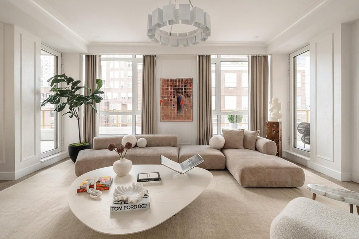 Photo for ARLOPARC - 126 East 86th Street Condominium in Upper East Side, Manhattan