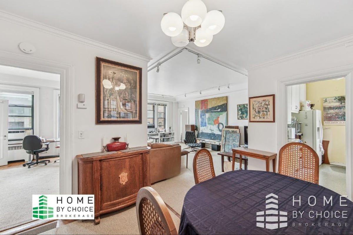 Photo for The Dorset - 150 West 79th Street Cooperative in Upper West Side, Manhattan