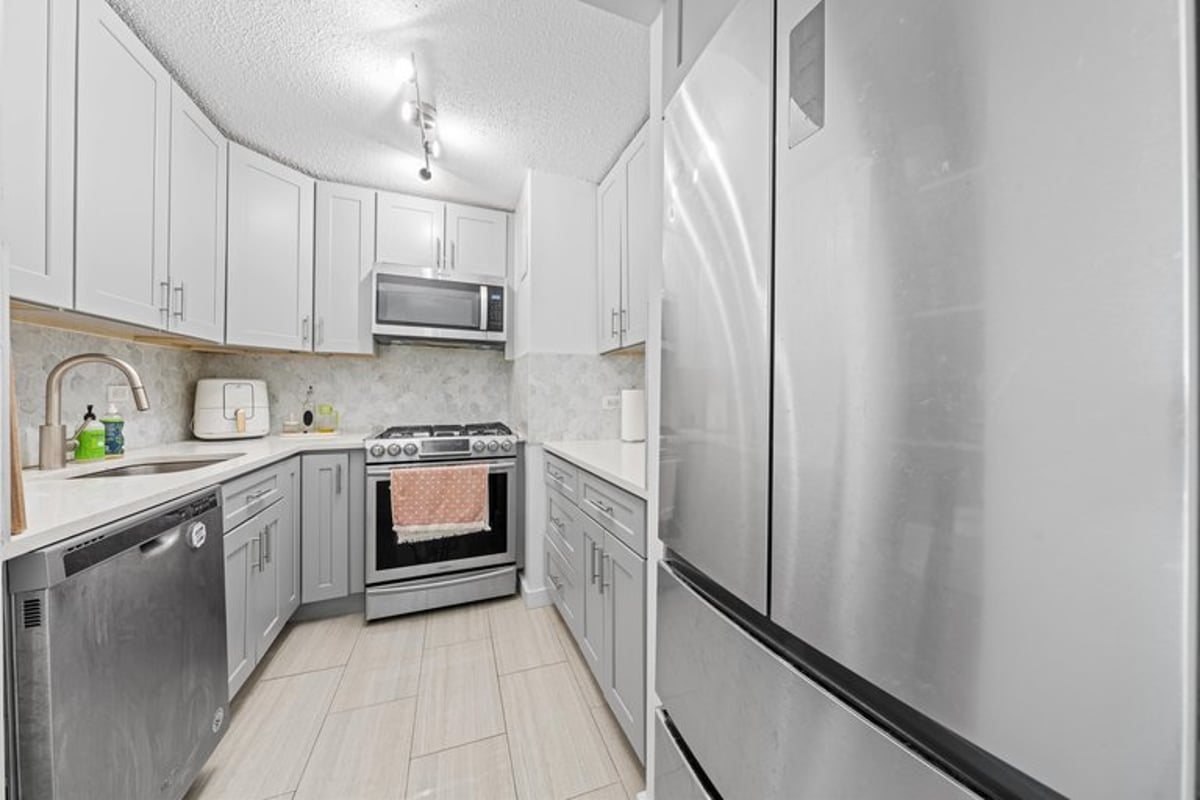 Photo for 77 Fulton Street - 77 Fulton Street Cooperative in Financial District, Manhattan