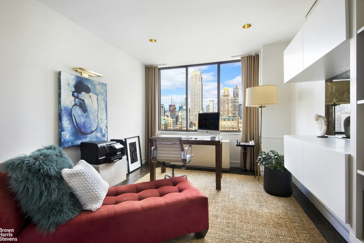 Photo for Madison Green - 5 East 22nd Street Condominium in Flatiron, Manhattan