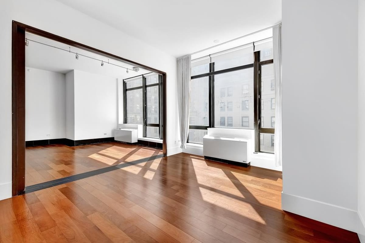 Photo for Setai Wall Street - 40 Broad Street Condominium in Financial District, Manhattan