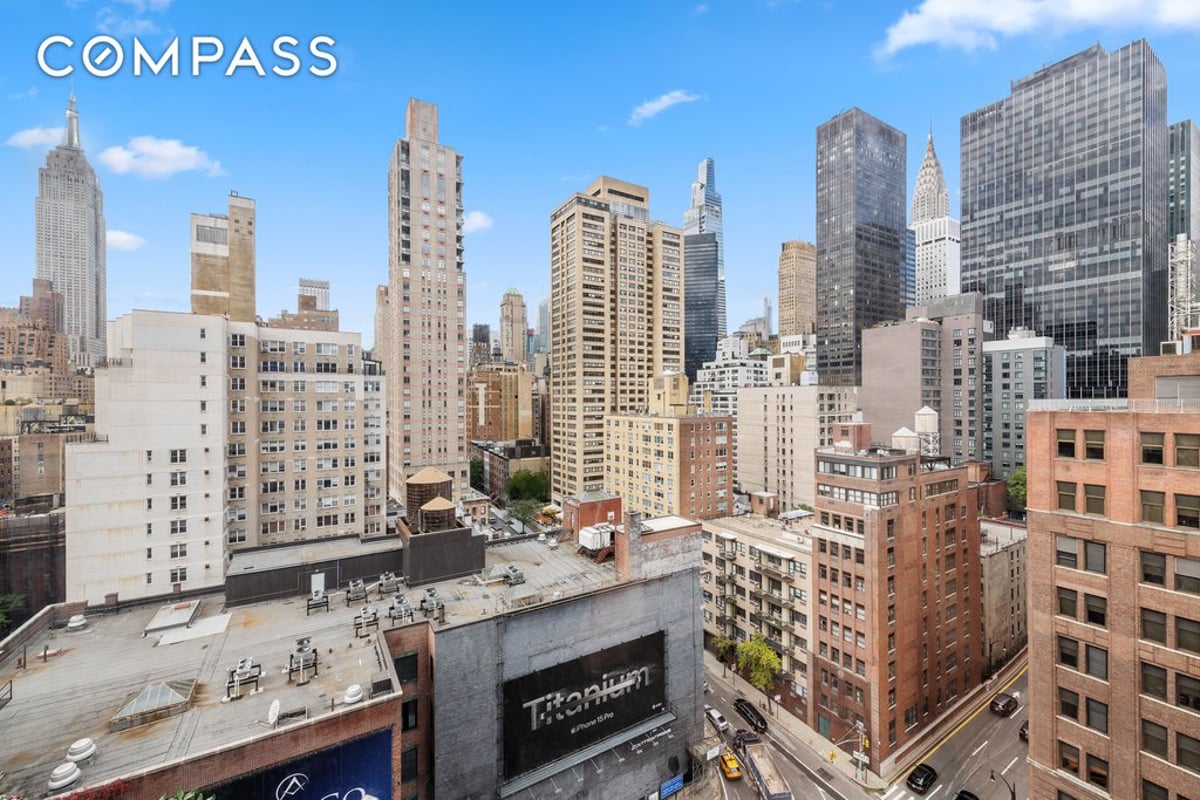 Photo for The Murray Hill Crescent - 225 East 36th Street Cooperative in Murray Hill, Manhattan