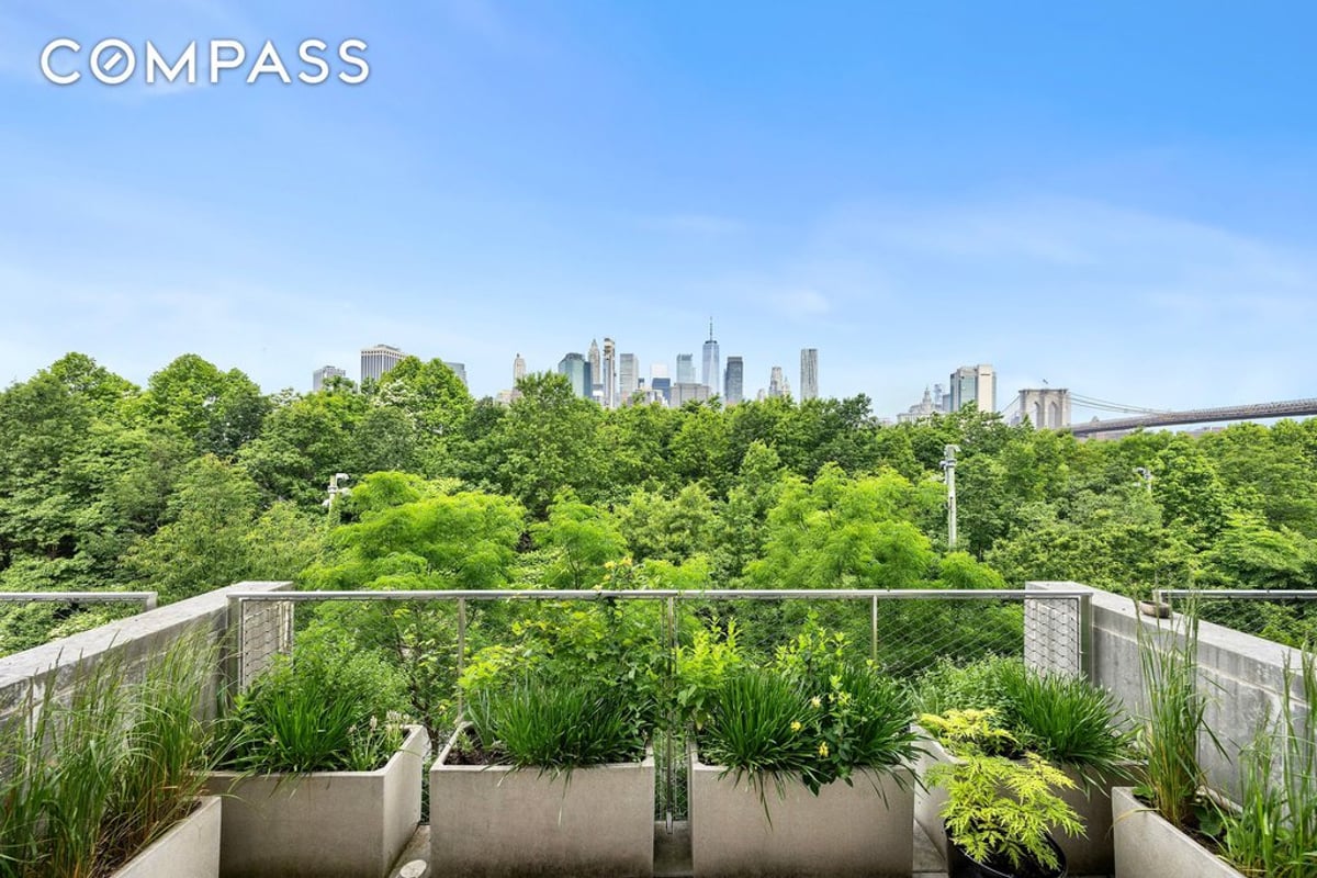 Photo for Pierhouse at Brooklyn Bridge Park - 90 Furman Street Condominium in DUMBO, Brooklyn