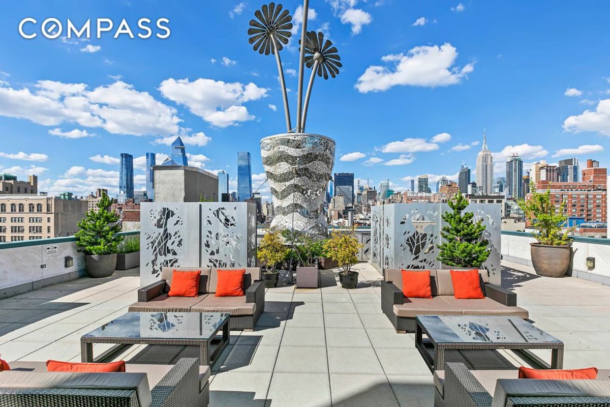 Photo for 305W16 - 305 West 16th Street Condominium in Chelsea, Manhattan