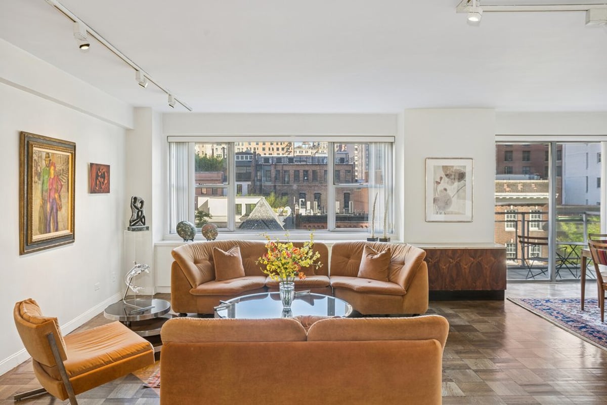 Photo for Imperial House - 150 East 69th Street Cooperative in Lenox Hill, Manhattan