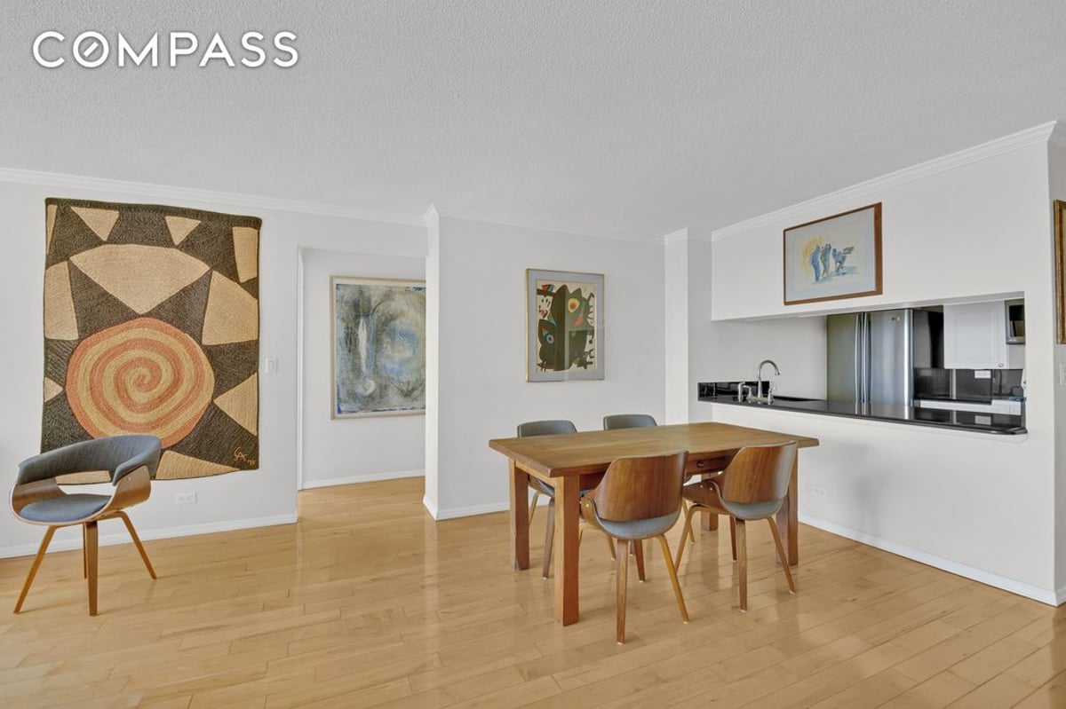 Photo for Liberty Court - 200 Rector Place Condominium in Battery Park City, Manhattan