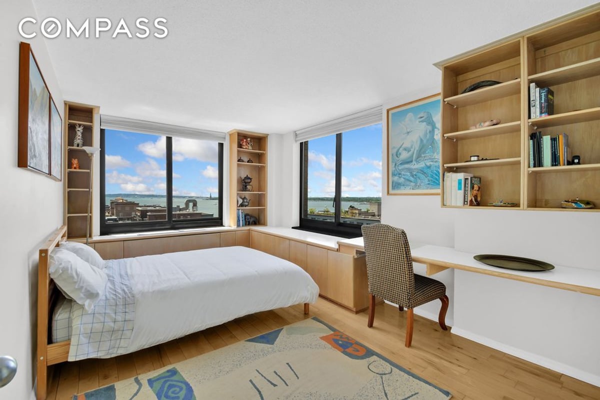 Photo for Liberty Court - 200 Rector Place Condominium in Battery Park City, Manhattan