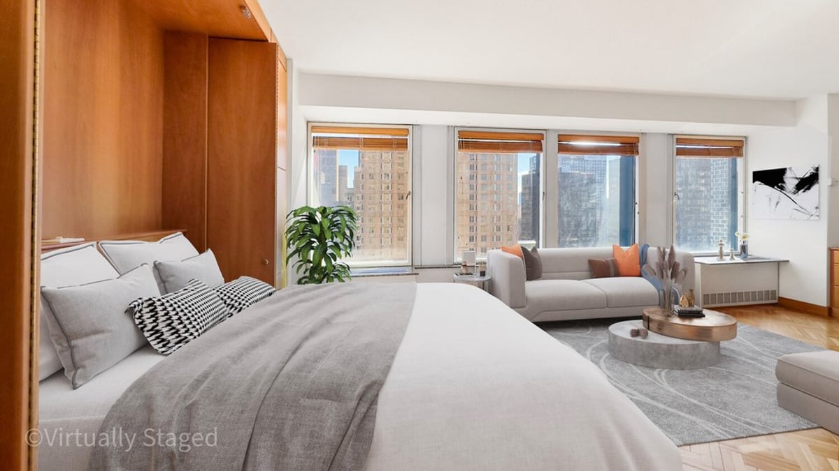 Photo for CitySpire - 150 West 56th Street Condominium in Midtown, Manhattan