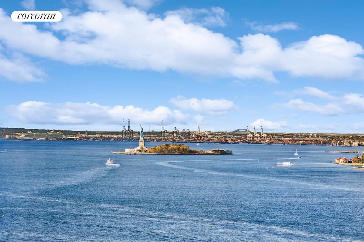 Photo for The Visionaire - 70 Little West Street Condominium in Battery Park City, Manhattan