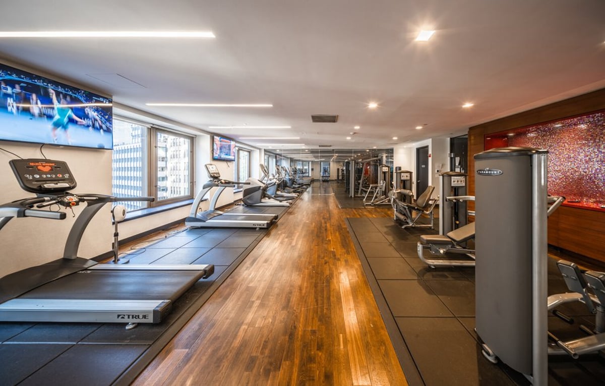 Photo for 75 Wall Street - 75 Wall Street Condominium in Financial District, Manhattan