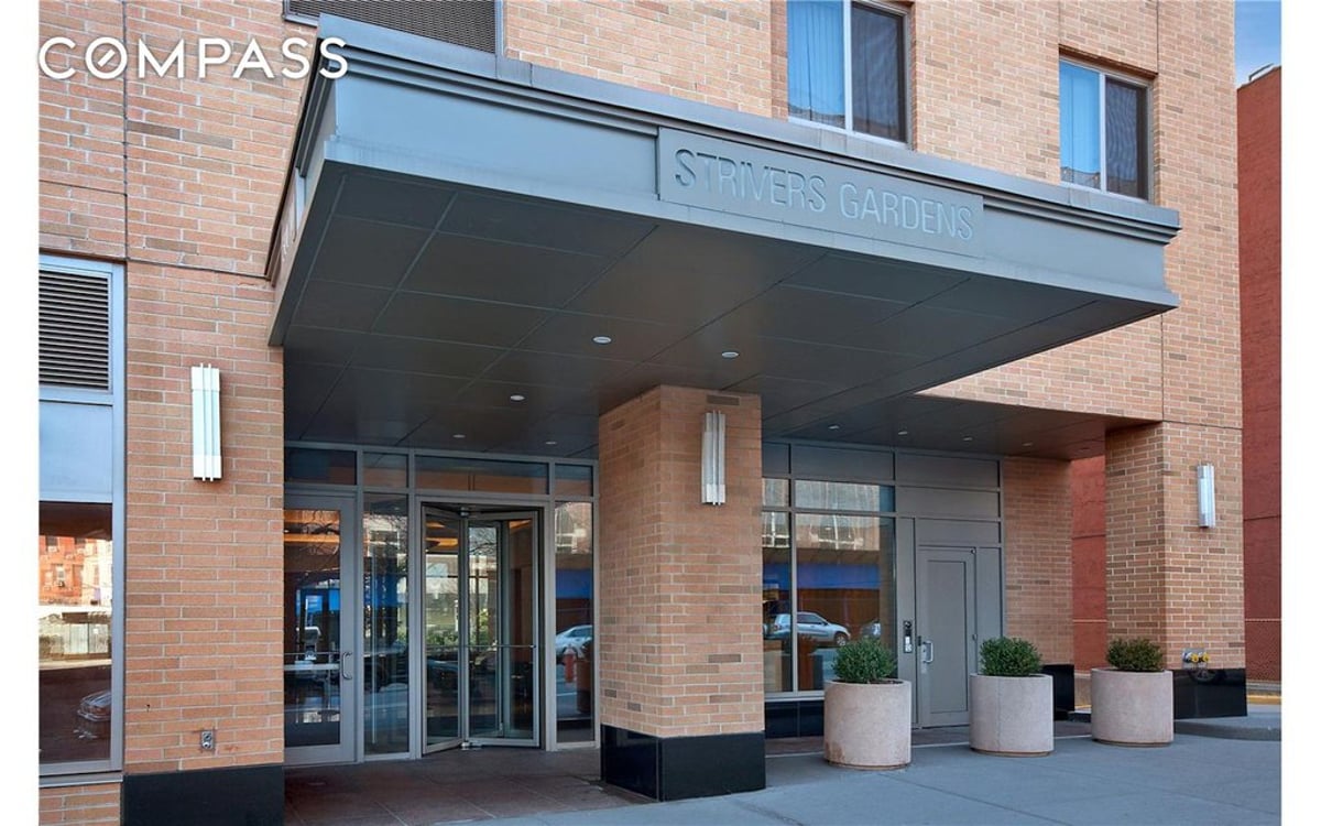 Photo for Strivers Gardens - 300 West 135th Street Condominium in Harlem, Manhattan