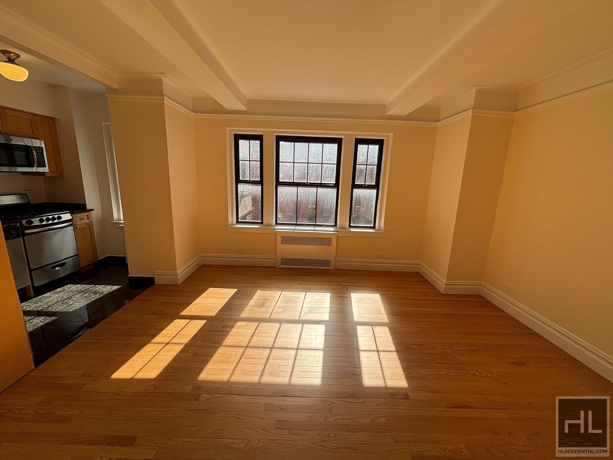 Photo for 95 Christopher Street - 95 Christopher Street Rental Building in West Village, Manhattan