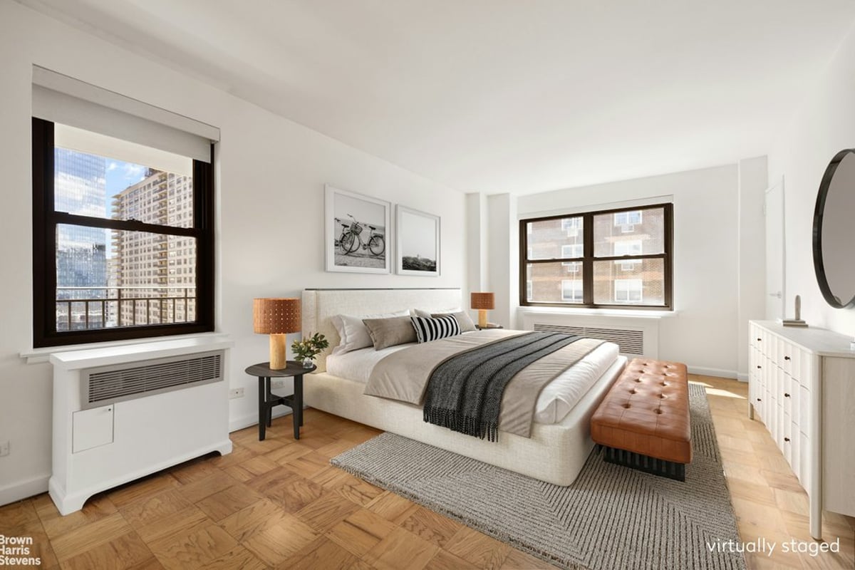 Photo for Lincoln Towers - 165 West End Avenue Condominium in Upper West Side, Manhattan