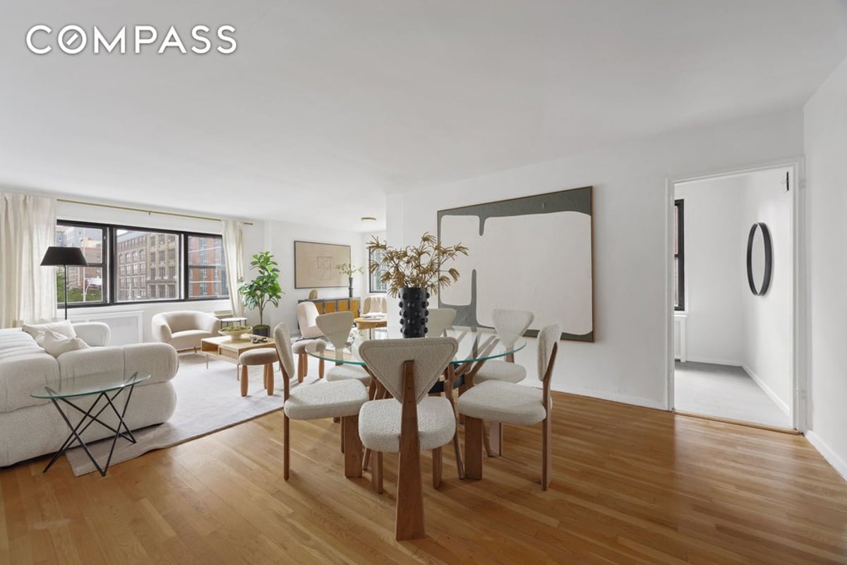 Photo for 140 7 AVENUE - 140 7th Avenue Condominium in Chelsea, Manhattan