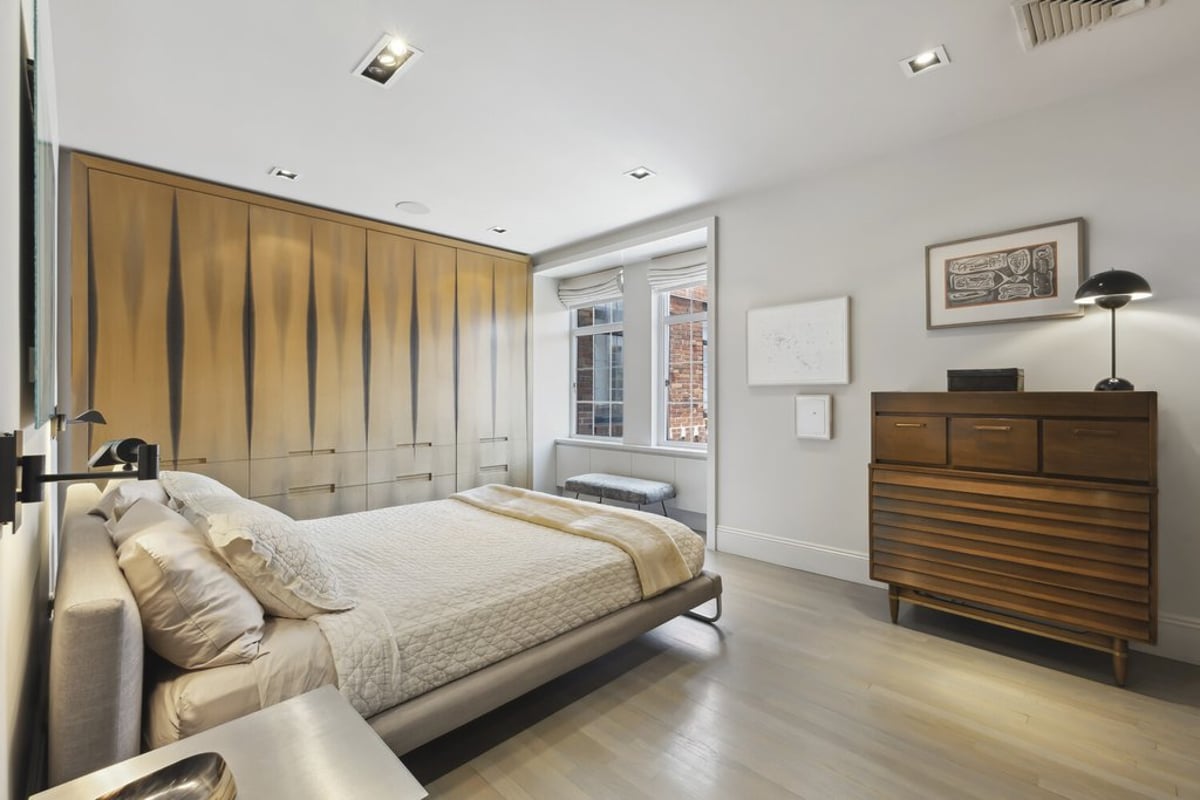 Photo for London Terrace Towers - 470 West 23rd Street Condominium in Chelsea, Manhattan