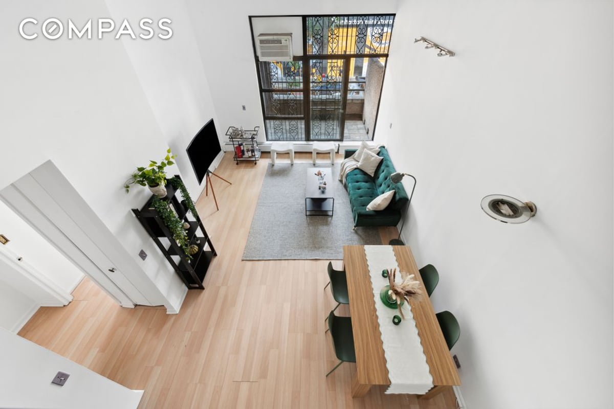 Photo for Beekman Condominium - 350 East 62nd Street Condominium in Upper East Side, Manhattan