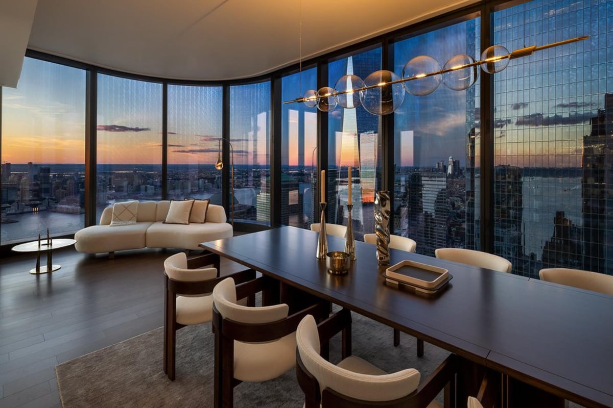 Photo for The Greenwich - 125 Greenwich Street Condominium in Financial District, Manhattan