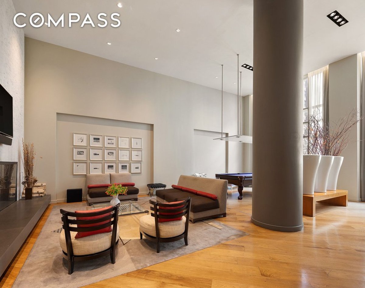 Photo for 325 Fifth Avenue - 325 Fifth Avenue Condominium in Murray Hill, Manhattan