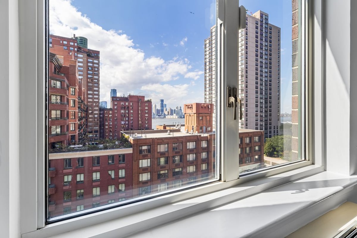 Photo for 225 Rector Place - 225 Rector Place Condominium in Battery Park City, Manhattan