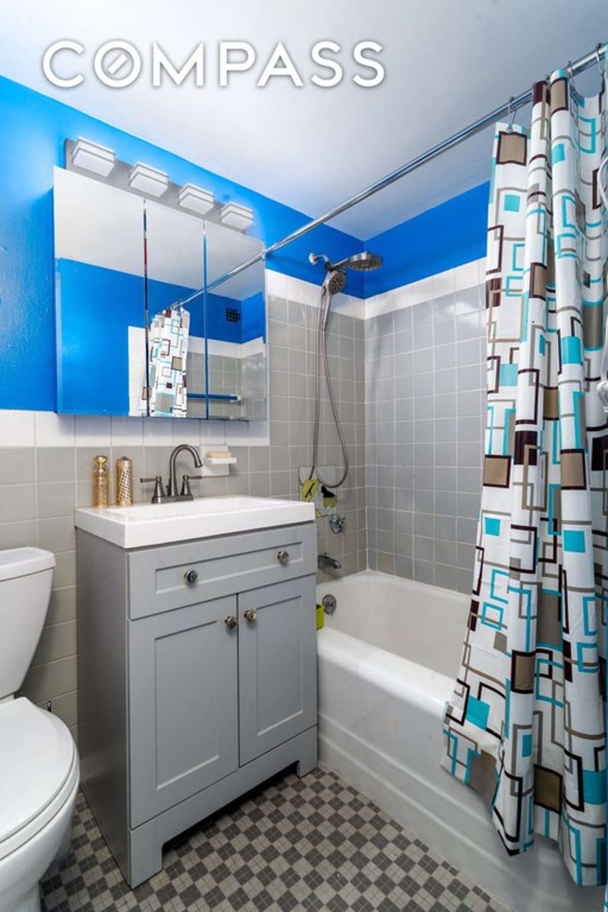 Photo for 301 East 63rd Street - 301 East 63rd Street Cooperative in Lenox Hill, Manhattan