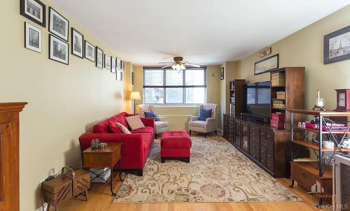 Photo for Mill Rock Plaza - 345 East 93rd Street Cooperative in Upper East Side, Manhattan