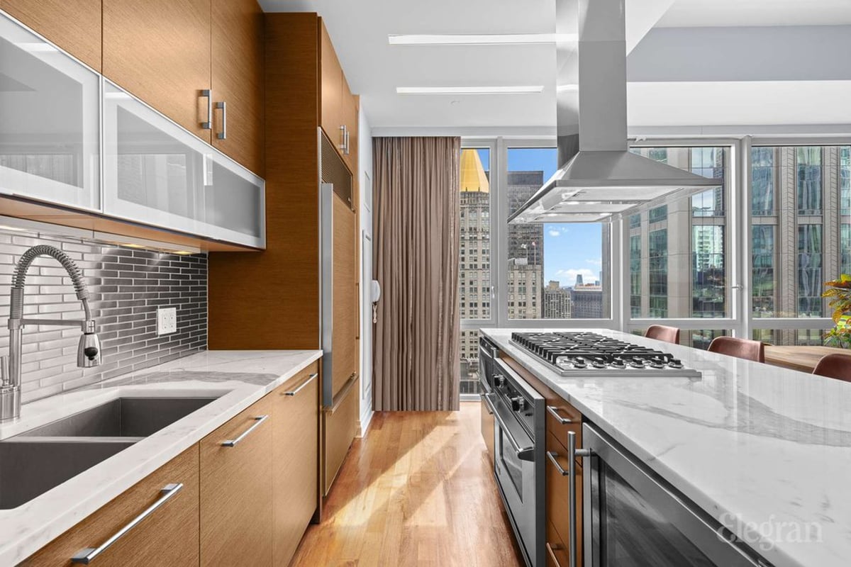 Photo for Twenty9th Park Madison - 39 East 29th Street Condominium in NoMad, Manhattan