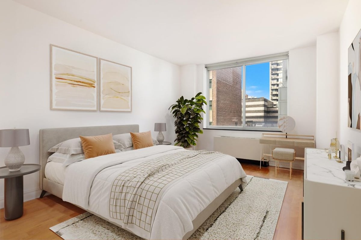 Photo for Bridge Tower Place - 401 East 60th Street Condominium in Upper East Side, Manhattan