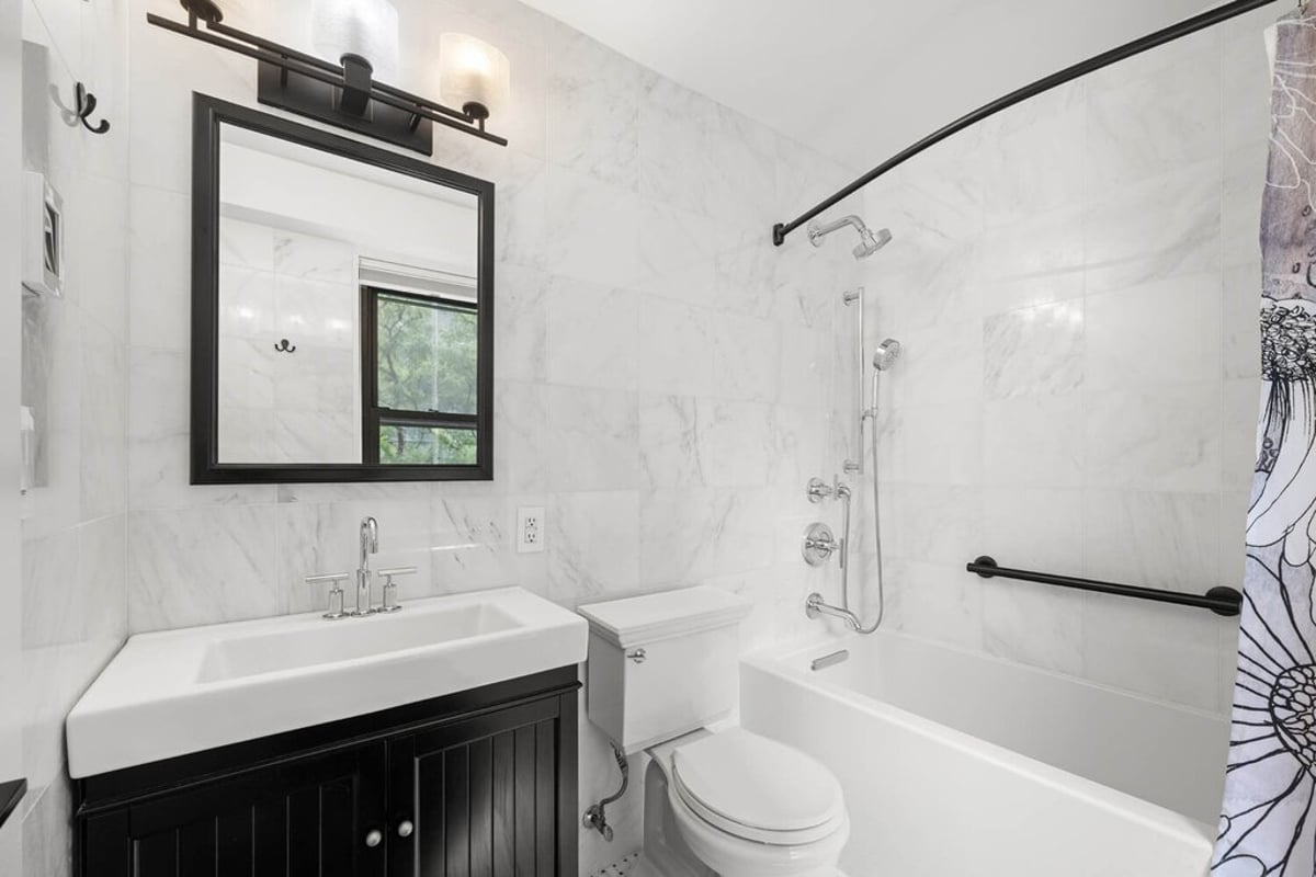 Photo for The Carlton Park - 1065 Park Avenue Cooperative in Upper East Side, Manhattan