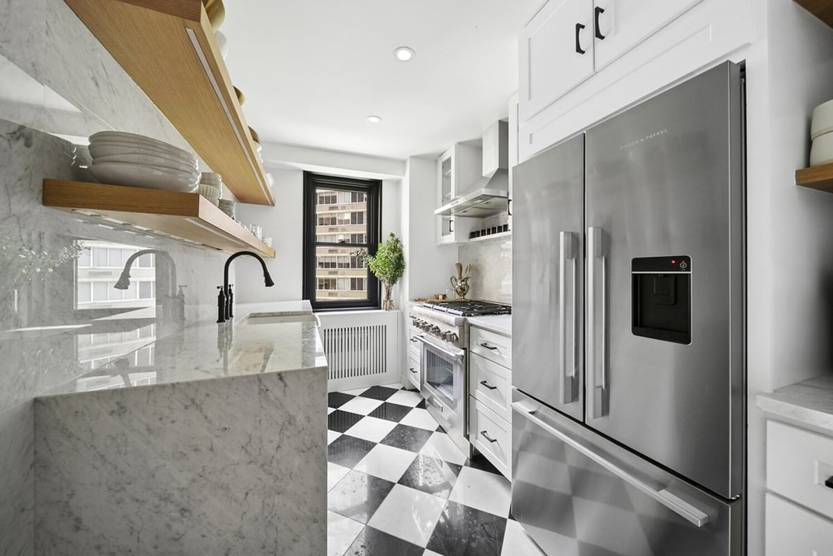 Photo for The Revere - 400 East 54th Street Condominium in Midtown East, Manhattan