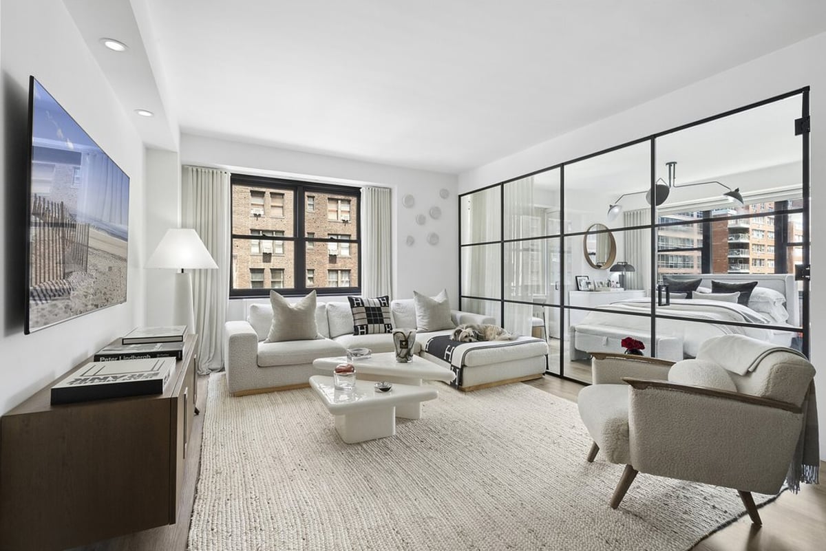 Photo for The Revere - 400 East 54th Street Condominium in Midtown East, Manhattan