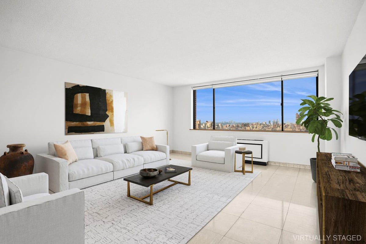 Photo for 45 West 67th Street - 45 West 67th Street Condominium in Upper West Side, Manhattan