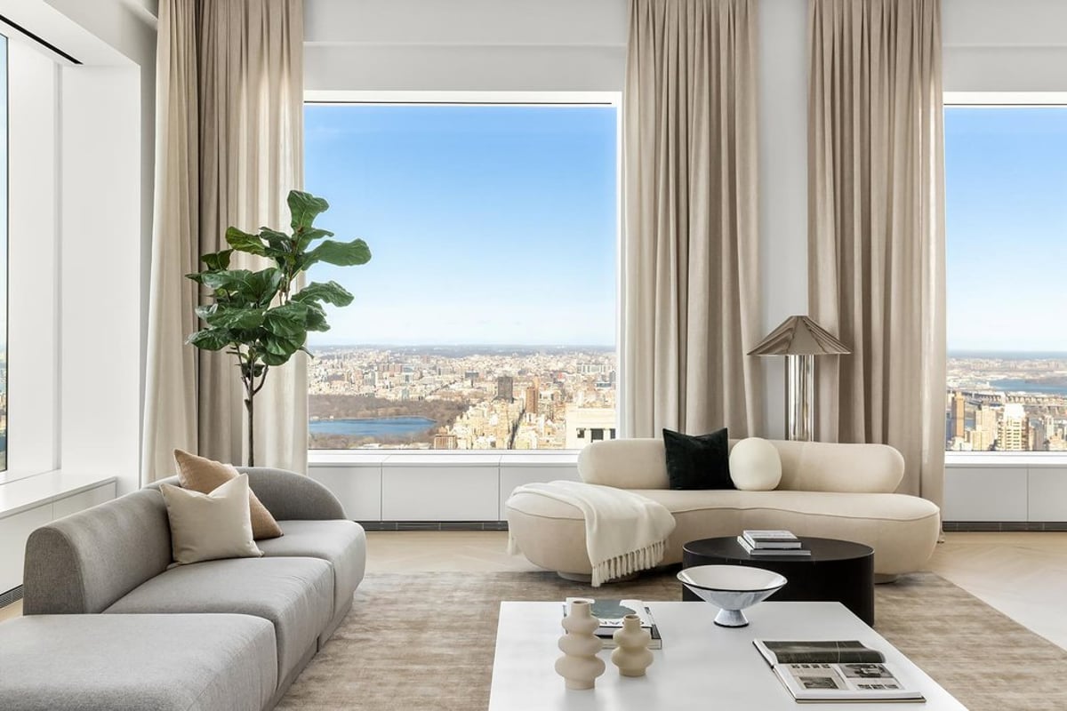 Photo for 432 Park Avenue - 432 Park Avenue Condominium in Midtown East, Manhattan