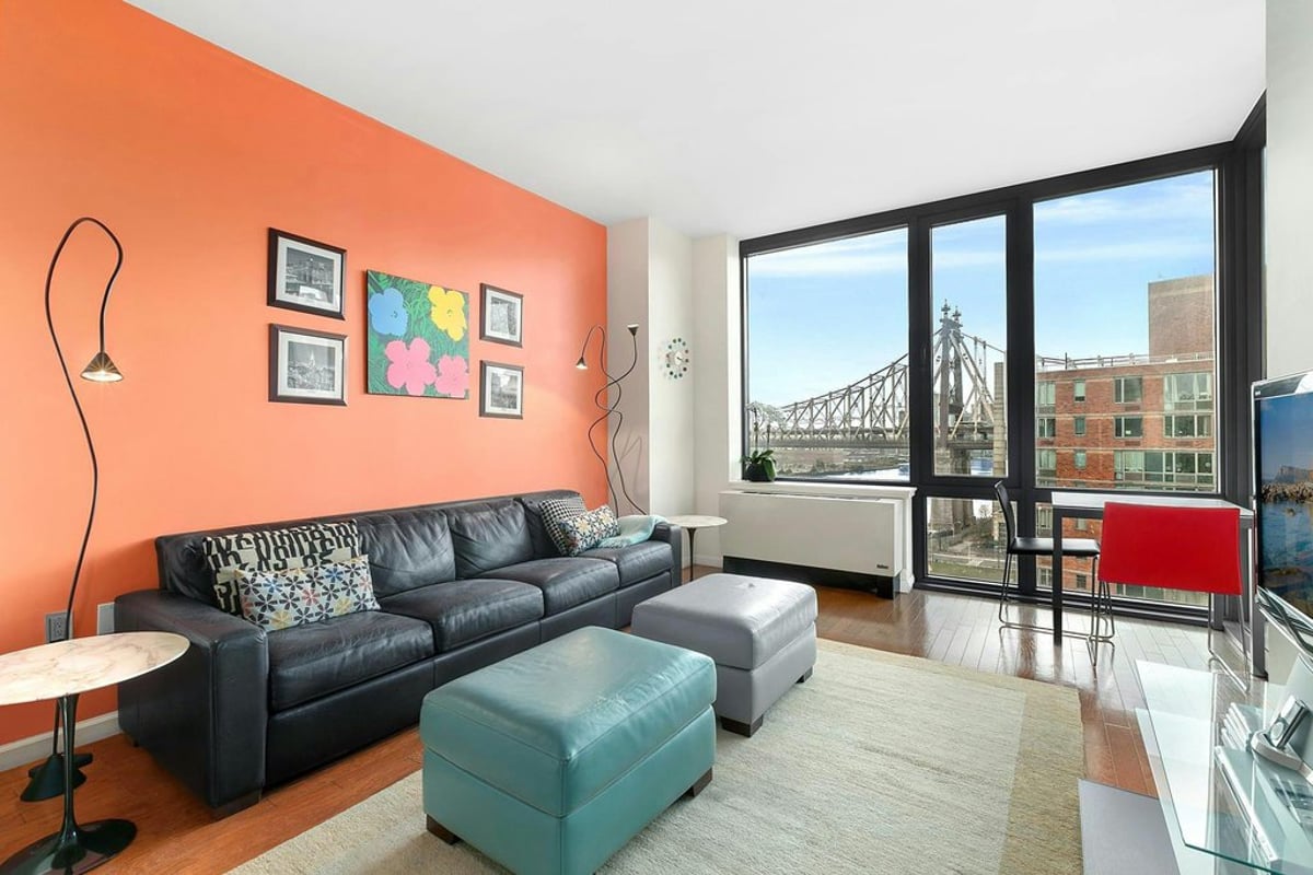 Photo for Island House - 455 Main Street Condominium in Roosevelt Island, Manhattan