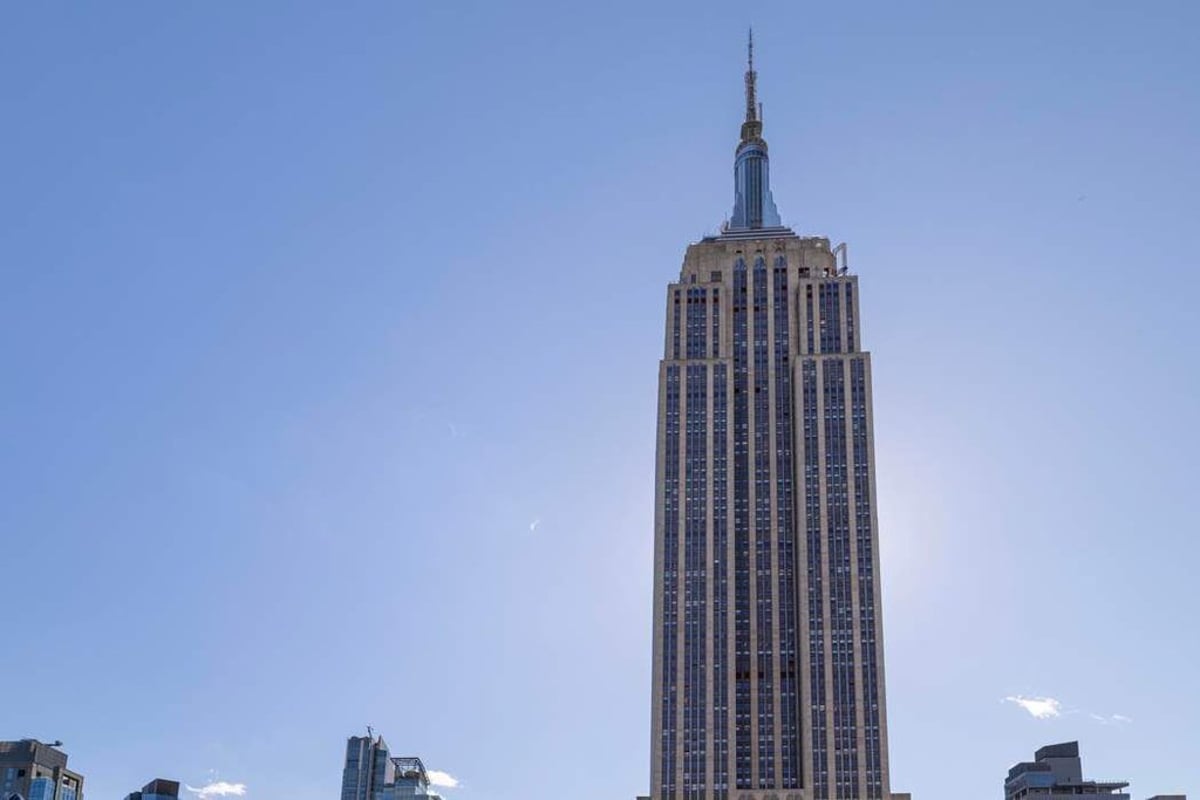 Photo for The Residences at 400 Fifth Avenue - 400 Fifth Avenue Condominium in Murray Hill, Manhattan