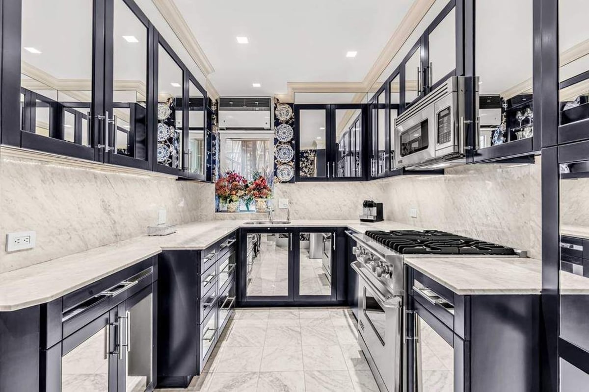 Photo for The Sherry - 781 Fifth Avenue Cooperative in Midtown, Manhattan