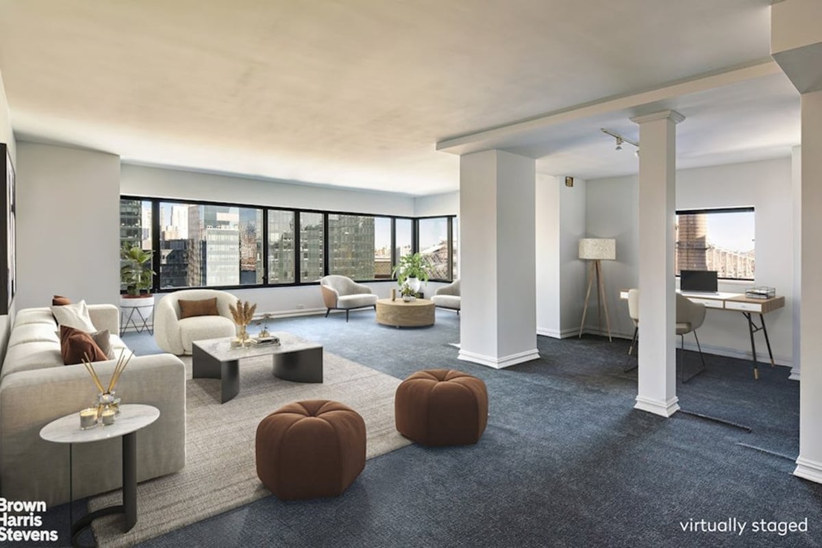 Photo for The Sovereign - 425 East 58th Street Cooperative in Sutton Place, Manhattan