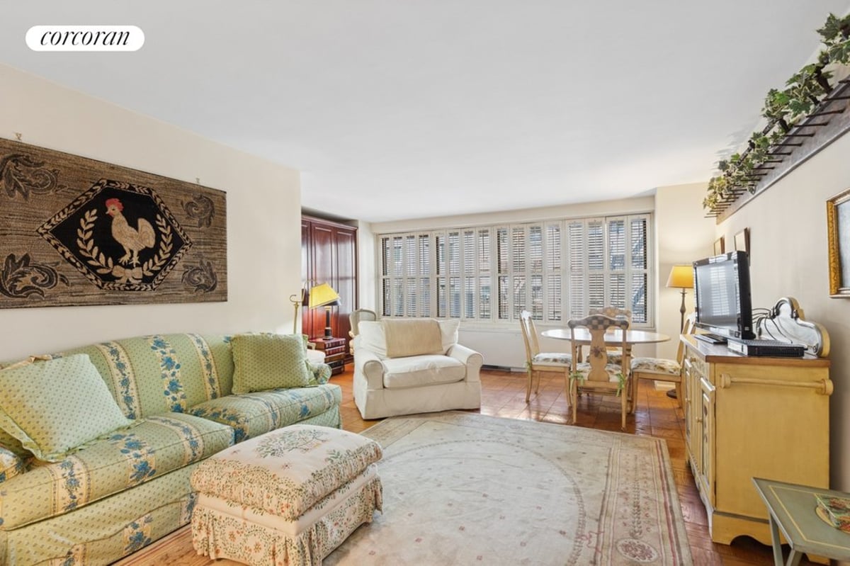 Photo for Harridge House - 225 East 57th Street Condominium in Midtown East, Manhattan