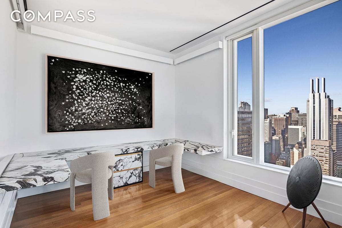 Photo for 252 East 57th Street - 252 East 57th Street Condominium in Midtown East, Manhattan