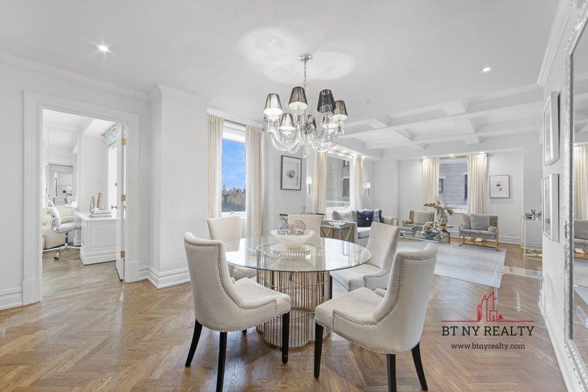 Photo for JW Marriott Essex House - 160 Central Park South Condominium in Midtown, Manhattan