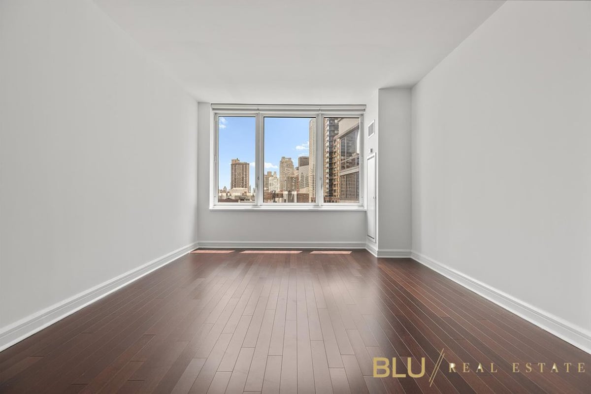 Photo for The Rushmore - 80 Riverside Boulevard Condominium in Upper West Side, Manhattan