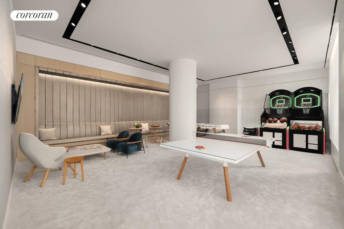 Photo for Sutton Tower - 430 E 58th Street Condominium in Sutton Place, Manhattan