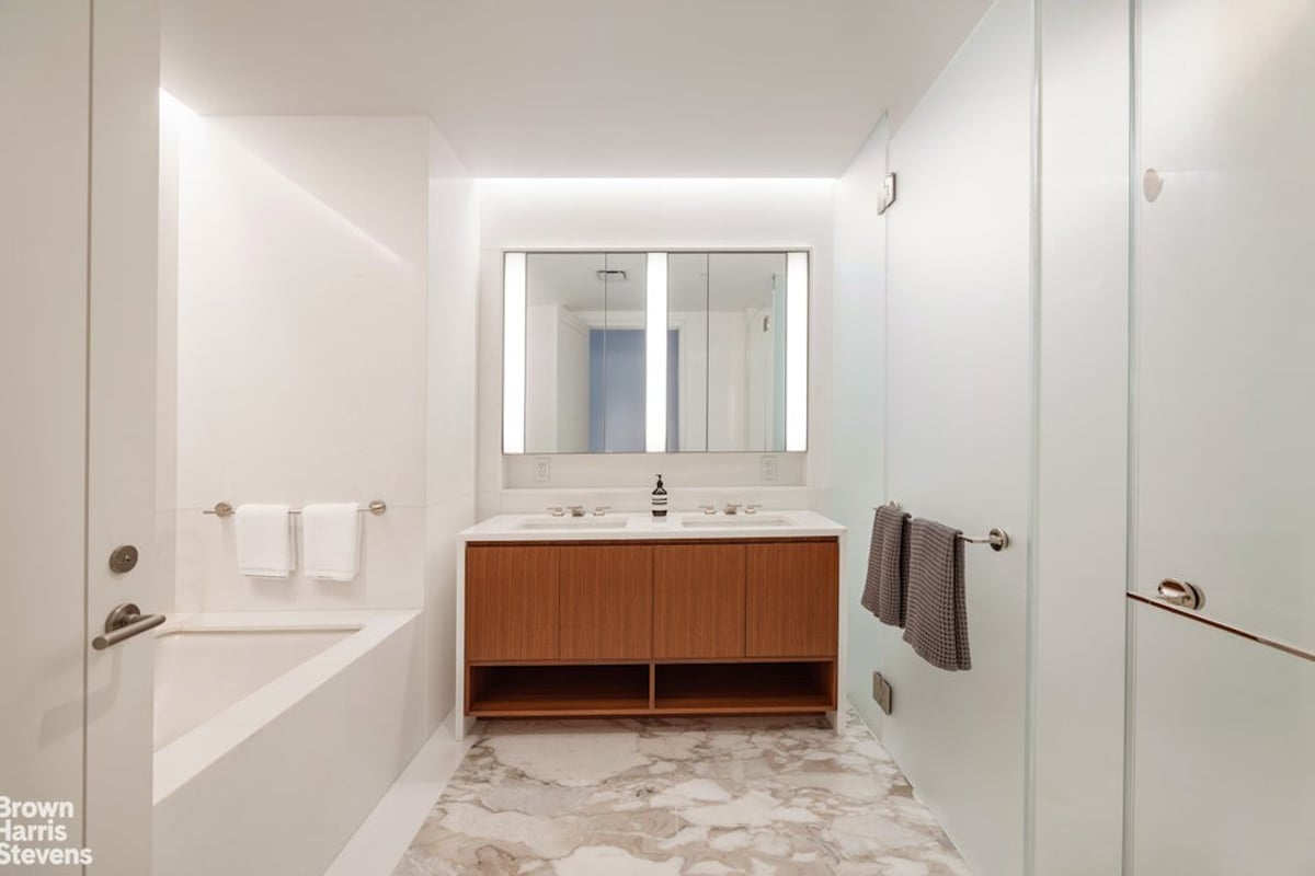 Photo for The Hayworth - 1289 Lexington Avenue Condominium in Upper East Side, Manhattan