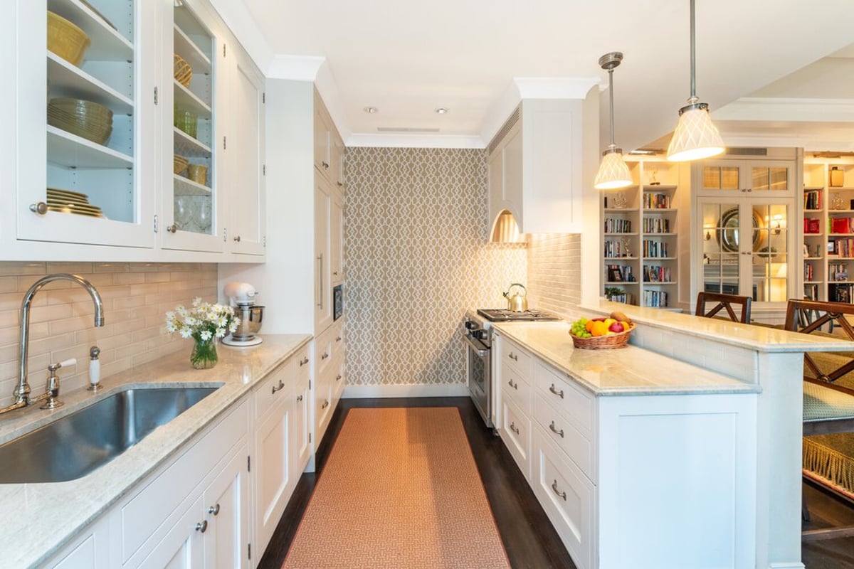 Photo for 969 Park Avenue - 969 Park Avenue Cooperative in Upper East Side, Manhattan