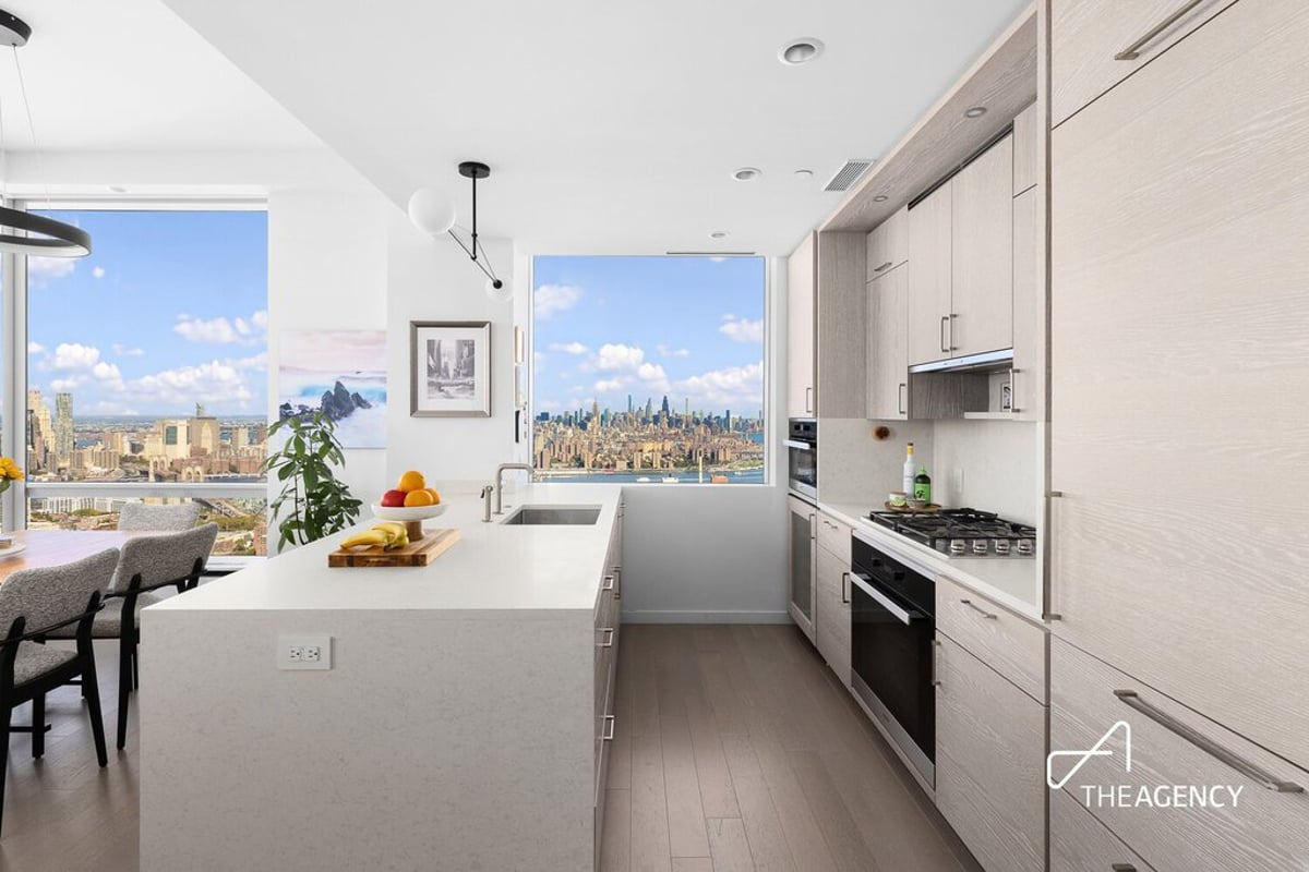 Photo for Brooklyn Point - 1 City Point Condominium in Downtown Brooklyn, Brooklyn