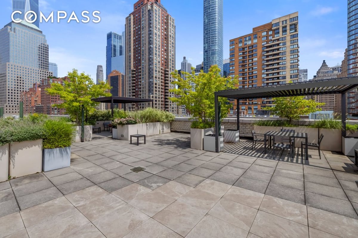 Photo for The Regatta - 21 South End Avenue Condominium in Battery Park City, Manhattan